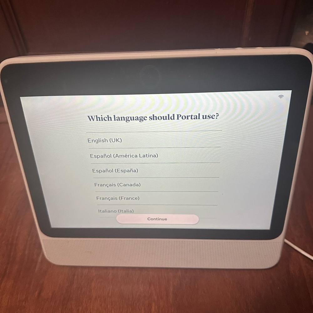 Smart Display with White Frame